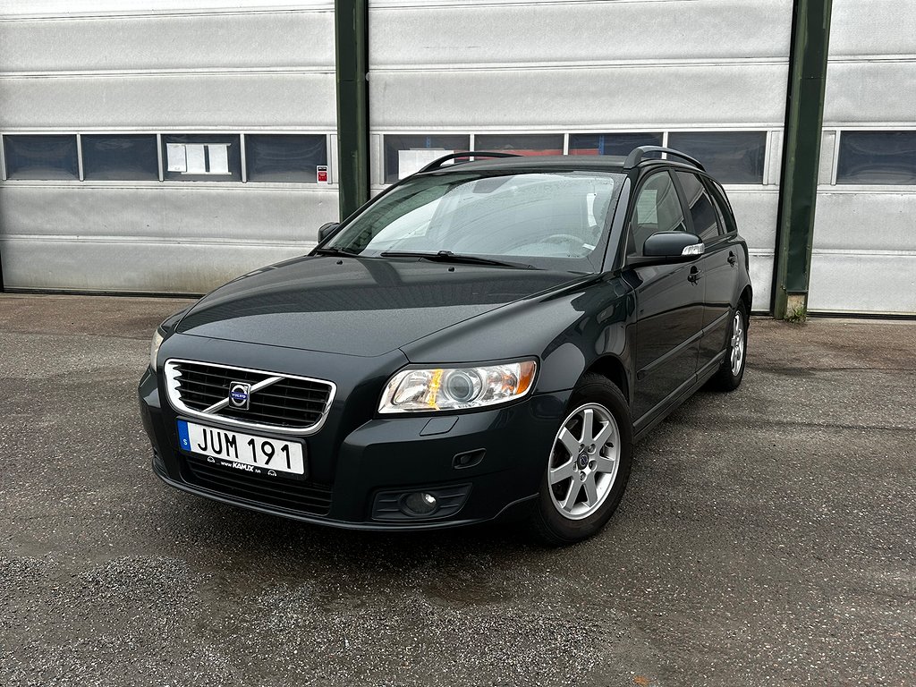 Volvo V50 1.8 Flexifuel Momentum Motorvärmare Dragkrok 