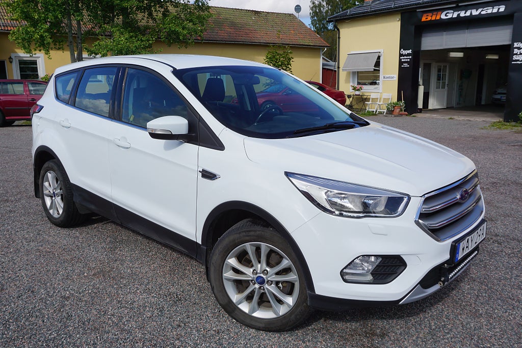 Ford Kuga 2.0 TDCi AWD Aut/Drag/Värmare/Backkamera