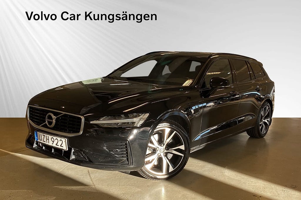 Volvo V60 T8 TE R-Design PANO DRAG CARPLAY