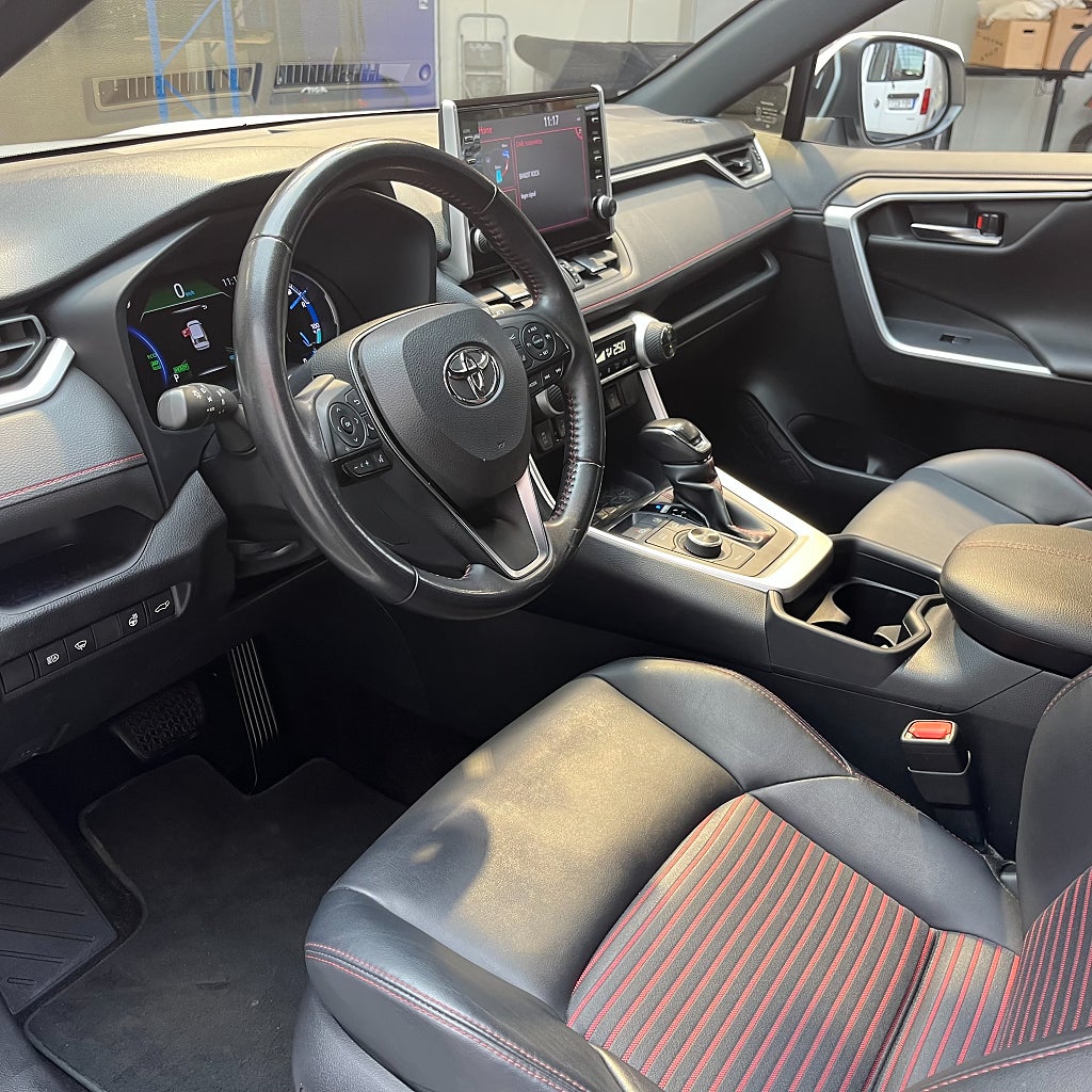 Toyota RAV4 Plug-in Hybrid E-CVT X-Edition Backkamera Drag
