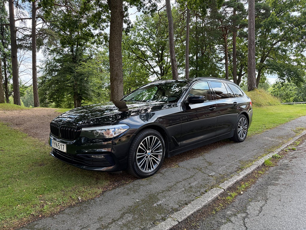BMW 520i Touring Steptronic Sport line / Drag 