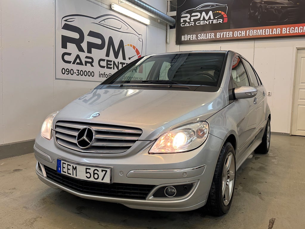 Mercedes-Benz B