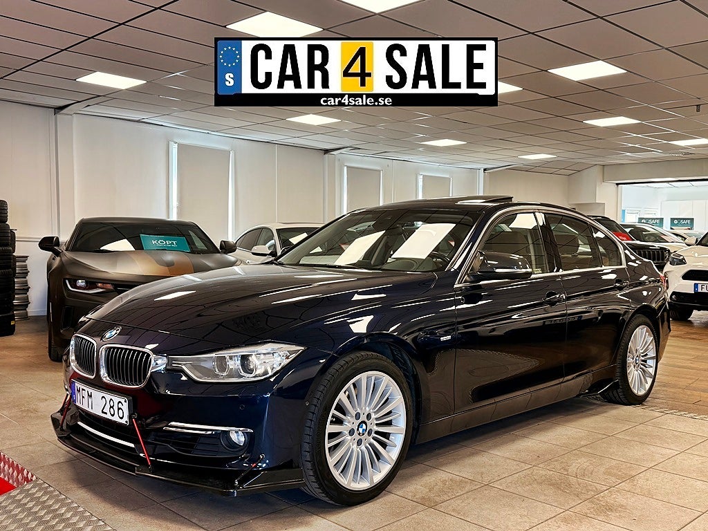 BMW 328 i Sedan Keyless Headup360°Kamera skinn Glaslucka H&K