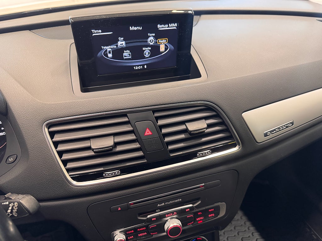 Audi Q3 2017 - miniatyr 21