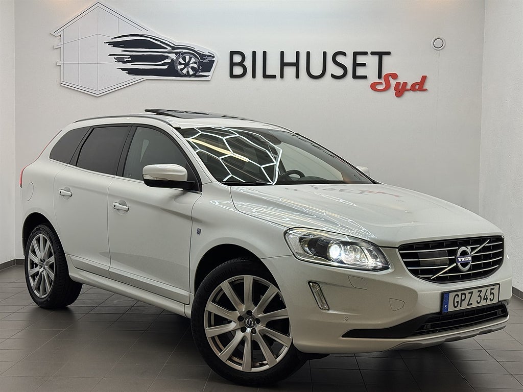 Volvo XC60 D4 190hk Ocean Race Pano/Värmare/Navi/Bkamera/Läder/Krok/20"Fälg