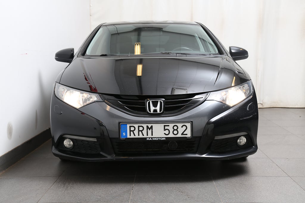 Honda Civic 1,8 i-VTEC 141hk Sport 5D Navi Kamera 2013