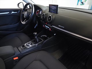 Halvkombi Audi A3 14 av 20