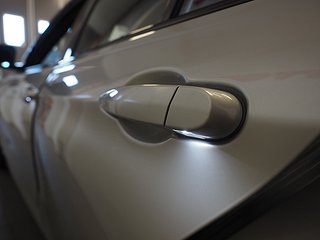 Kombi BMW 320 22 av 24