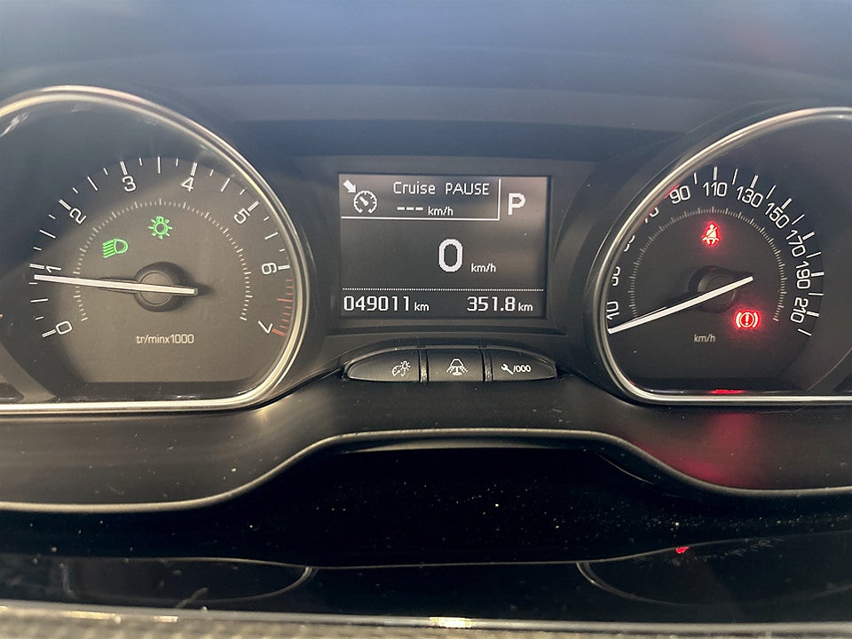 Bild på Peugeot 2008 Allure 1.2 PT 110hk Aut KAMPANJRÄNTA 3,99%