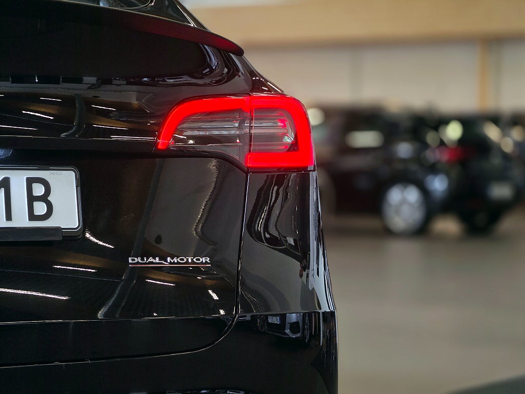 Tesla Model Y Performance