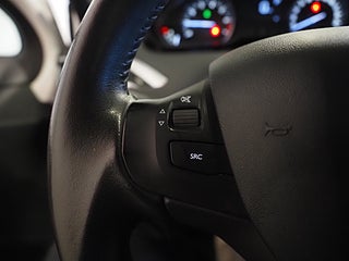 Kombi Peugeot 2008 19 av 23