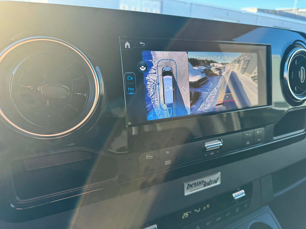 Mercedes-Benz Sprinter 2026 - miniatyr 18