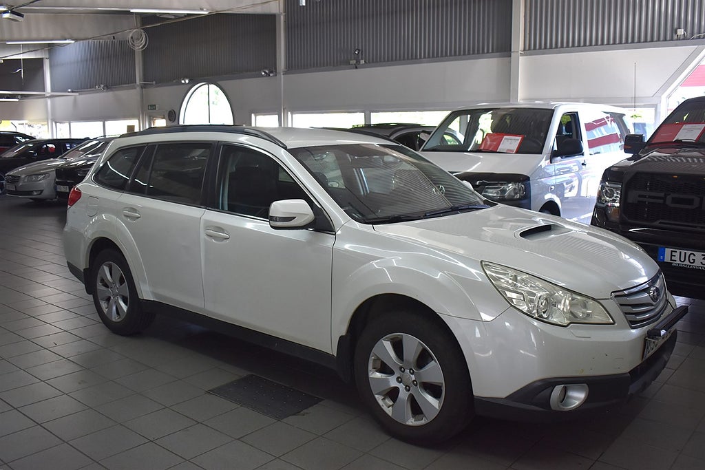 Subaru Outback 2.0 4WD Manuell, 150hk Business Drag, D-värmare