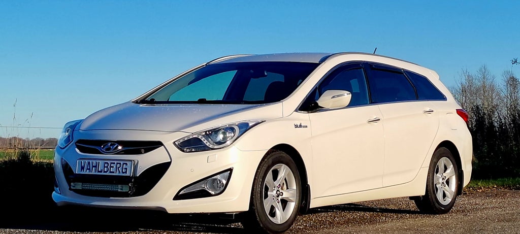 Hyundai i40 CW Diesel, Nybes/Keyless/Backkamera/Elstol, Fin