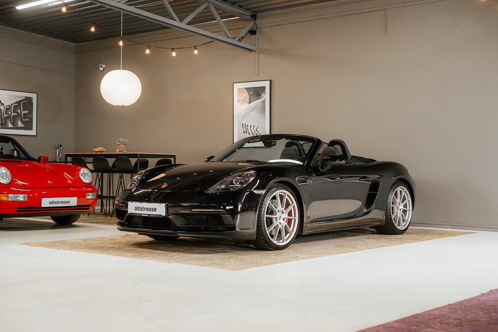 Porsche 718 718 Boxster 4.0 GTS Manuell