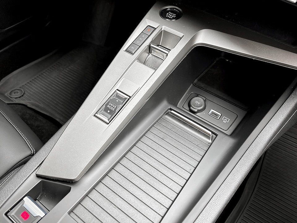 Bild på Peugeot 308 SW Allure Hybrid 145hk Aut B-KAMERA CARPLAY