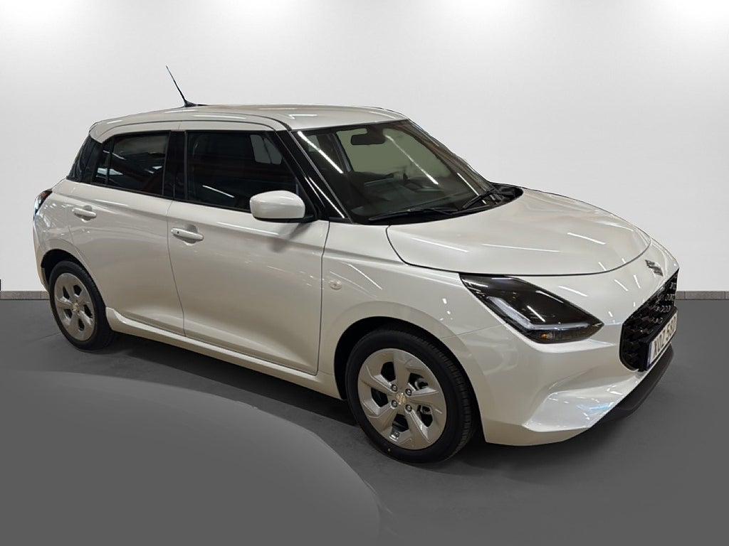 Suzuki Swift Hybrid 83HK Automat Select – bild 3