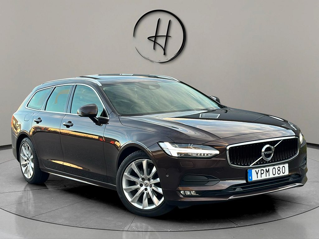 Volvo V90 1-Ägare Panoramatak Keyless Drag * Auto parkering*