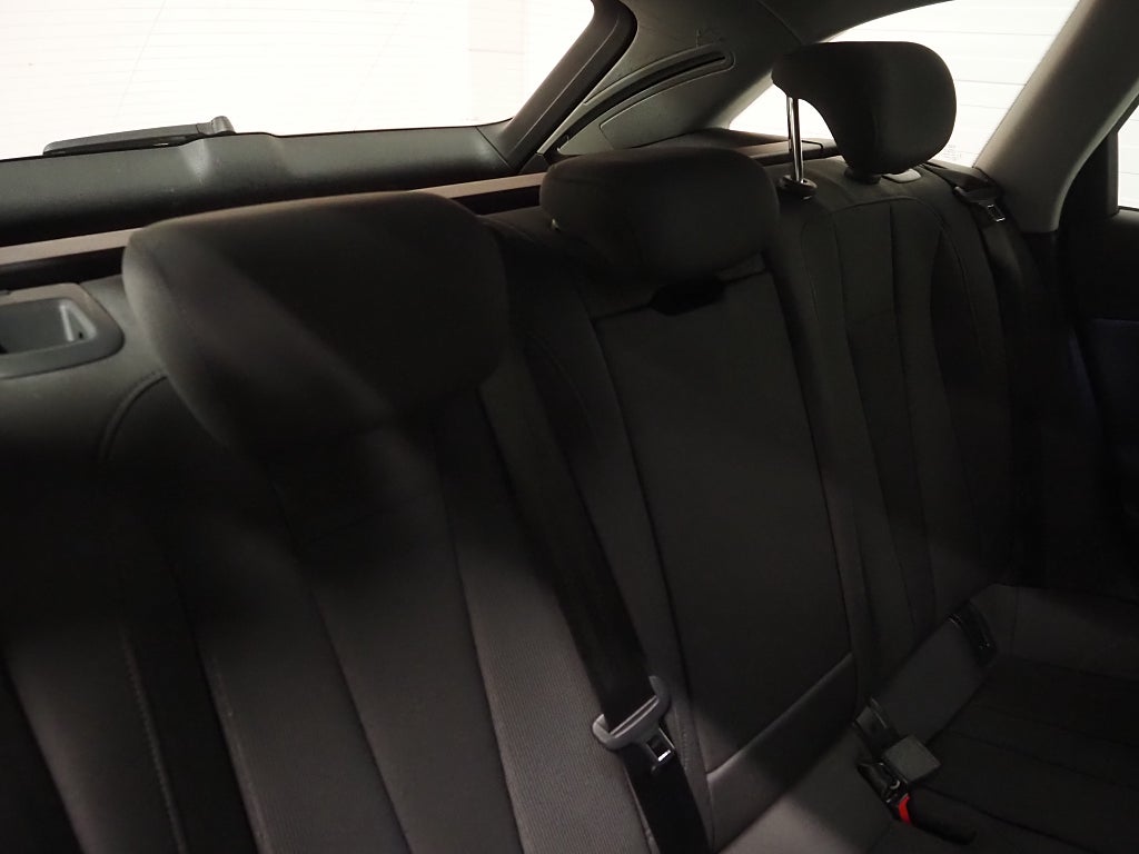 Audi A4 Avant 2.0 TDI 150hk S Tronic Proline | Dragkrok | 2017