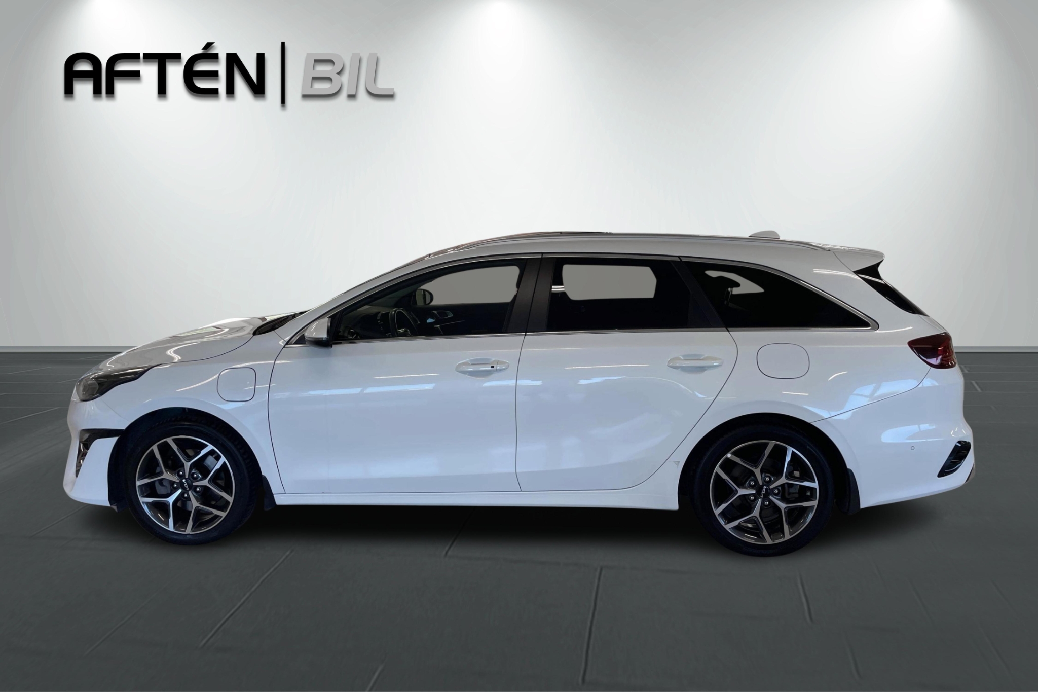 Kia Ceed Advance Plus Pano 2023, photo 7/10