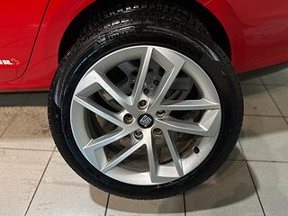 Seat Leon ST 1.6 TDI AWD Style Drag Mvärm Kamera S/V-hjul