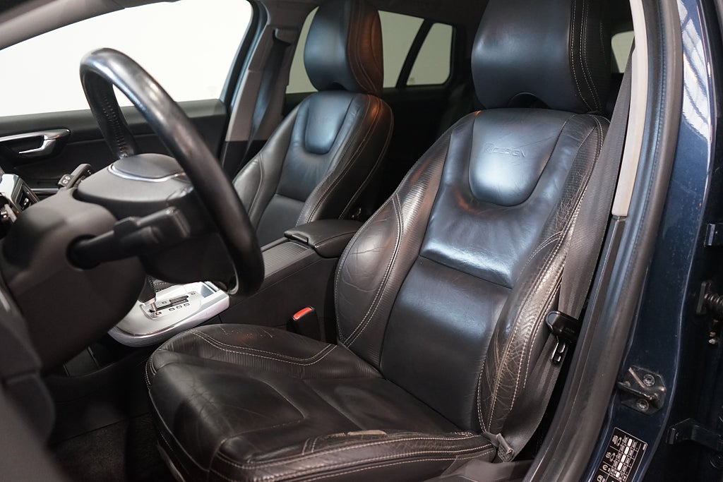 Volvo V60 D5 AWD Automat R-Design Taklucka Värmare 215hk