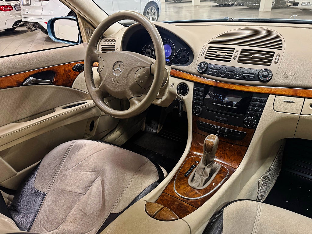 Mercedes-Benz E 240 177Hk Automat