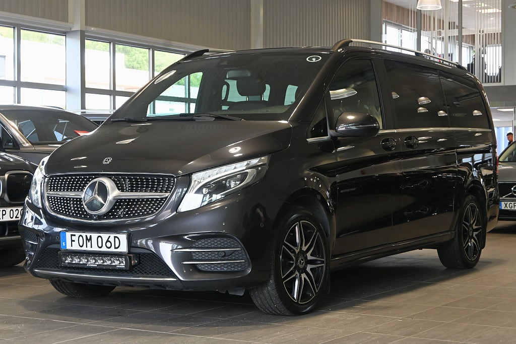 Mercedes-Benz V 300d 4MATIC Lång AMG Drag Värmare Läder 