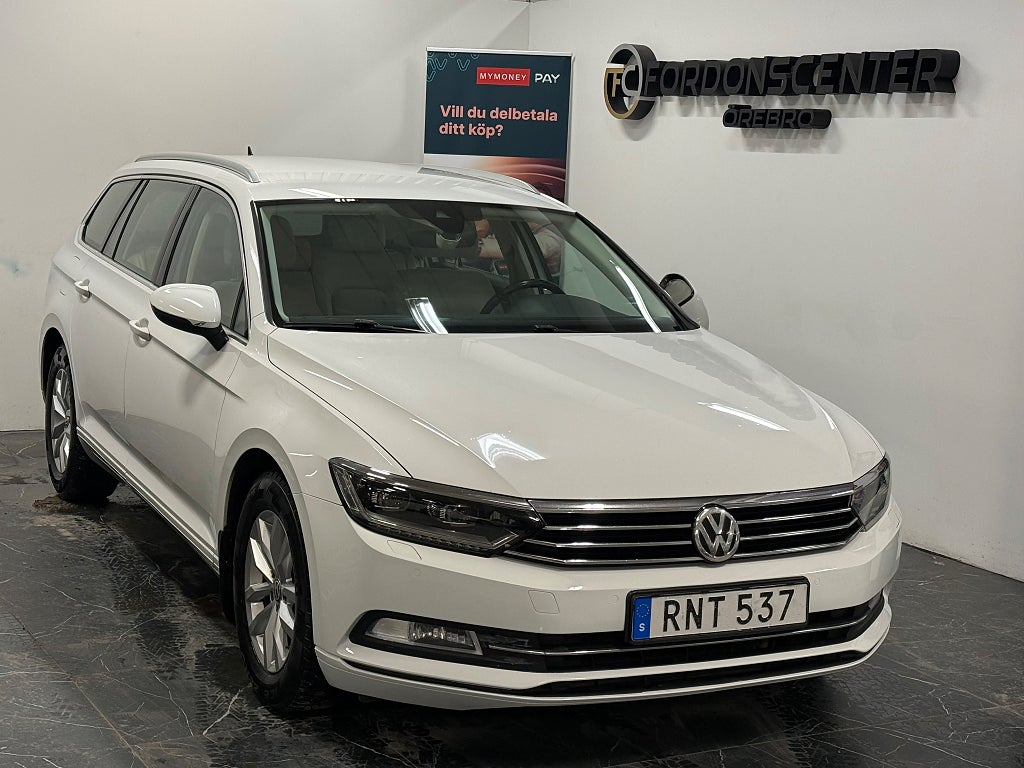 Volkswagen Passat Sportscombi 2.0 TDI Kamera Drag Massagestolar GPS