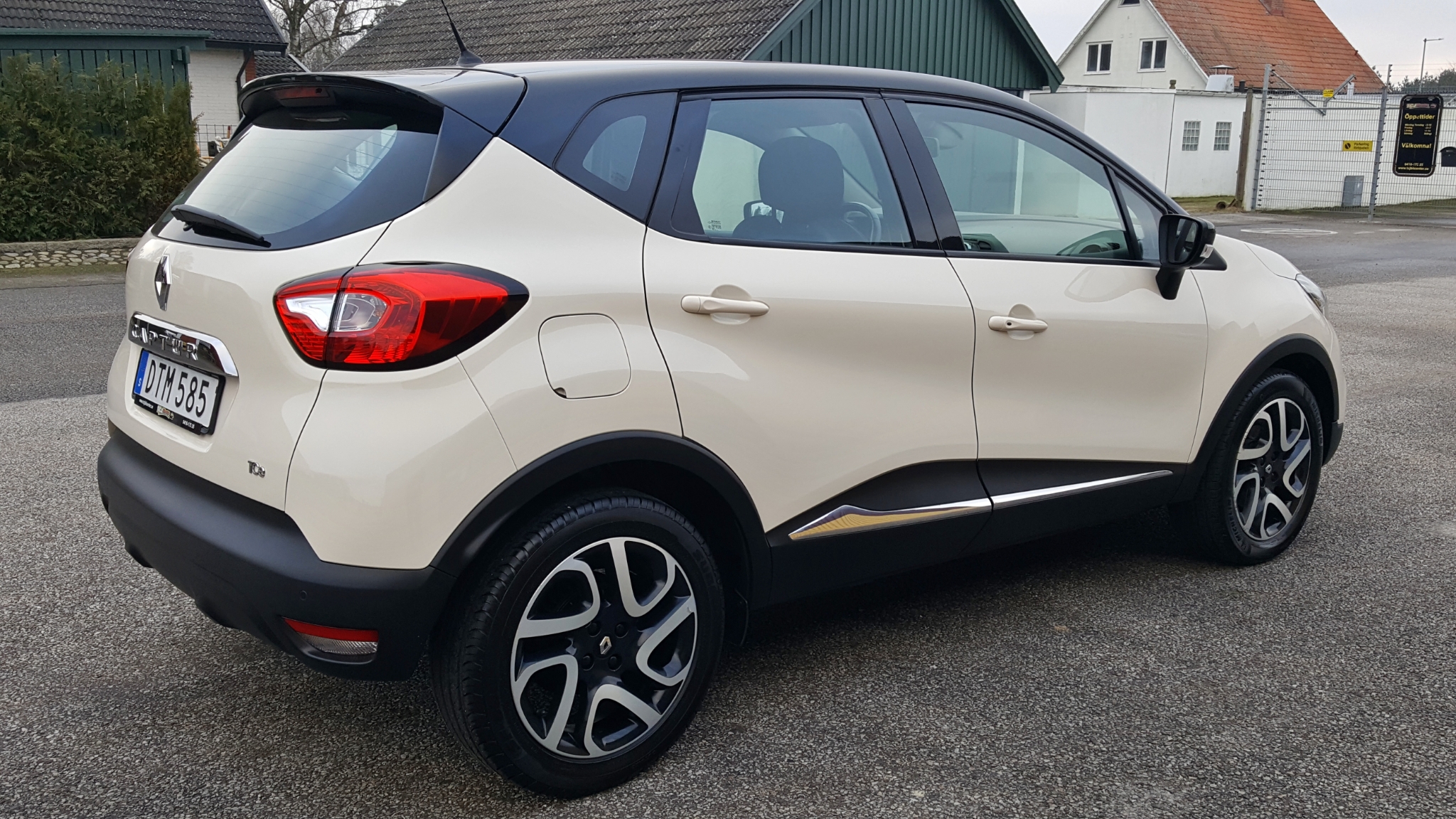 Renault Captur 2015, bild 2/50