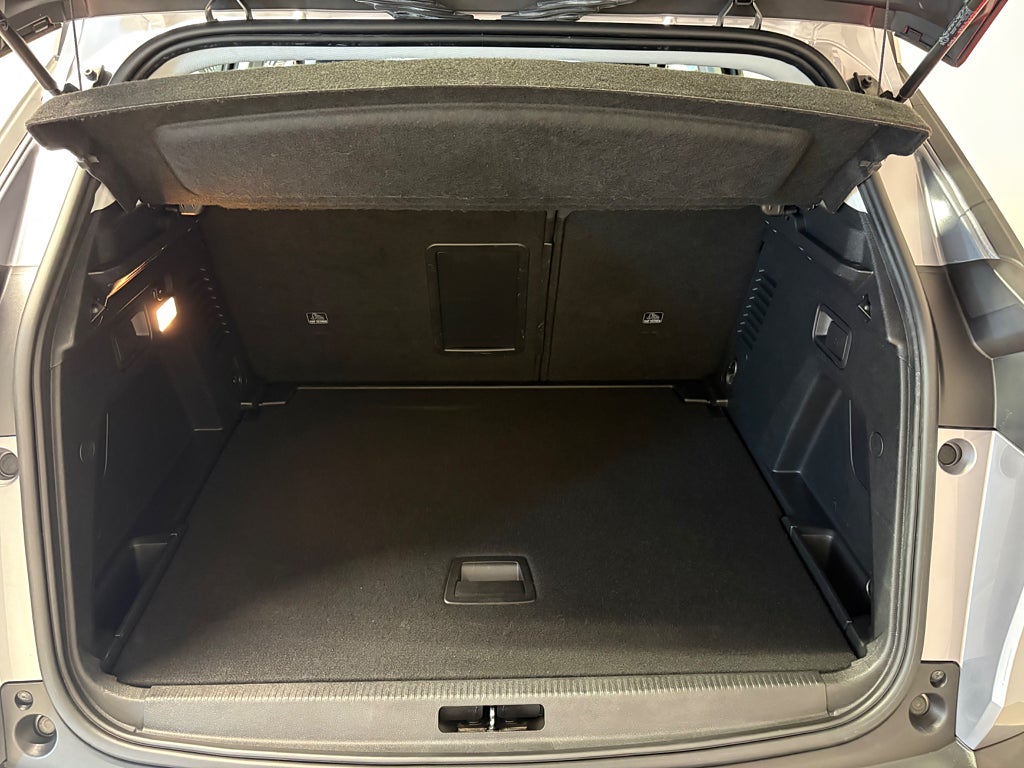 Peugeot 3008 1.2 PureTech 130 EAT Active SoV HjulEuro 6 thumbnail