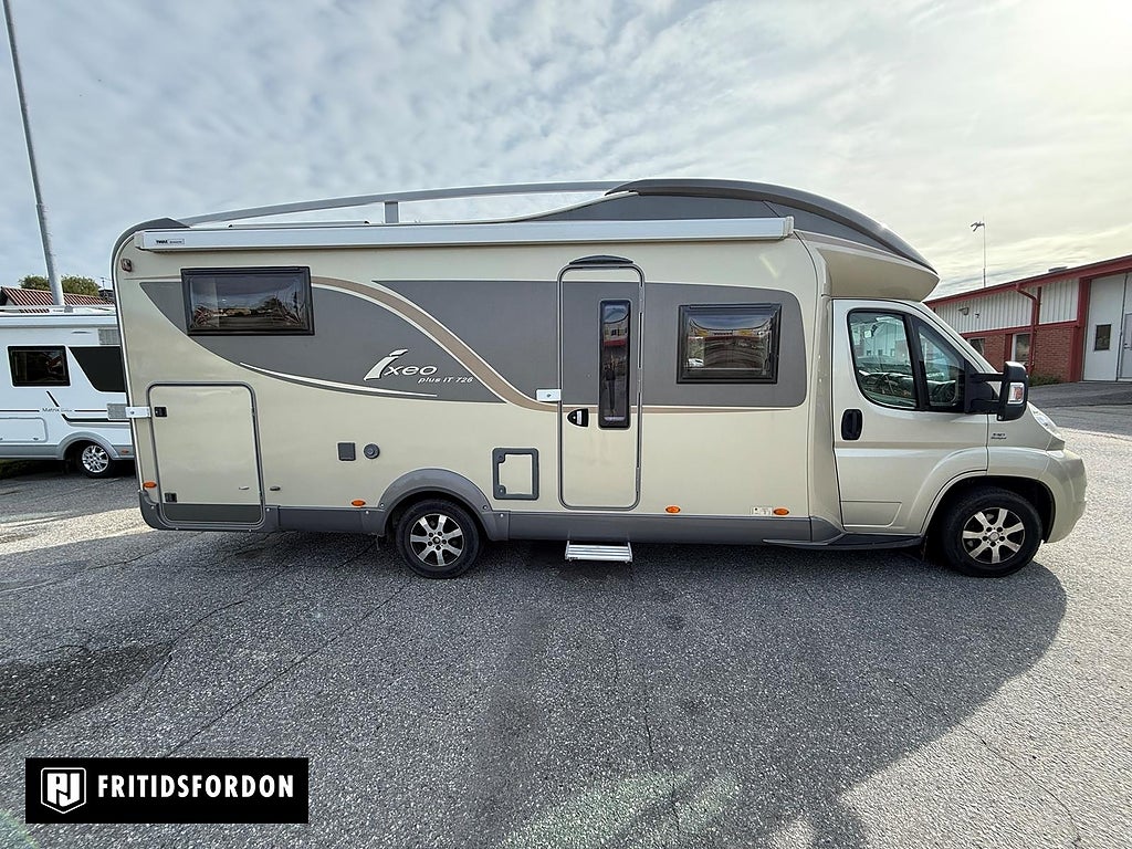 Bürstner IXEO Plus 726