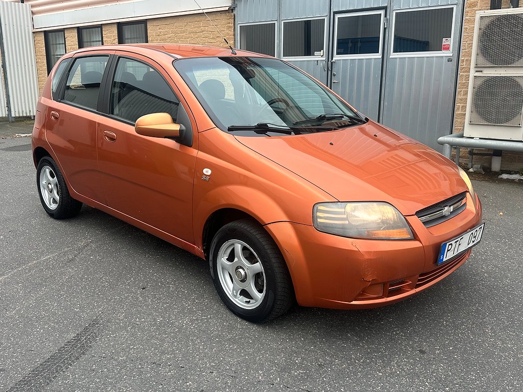 Chevrolet Kalos 5-dörrars 1.4 Euro 4 NY BES NY SERVES