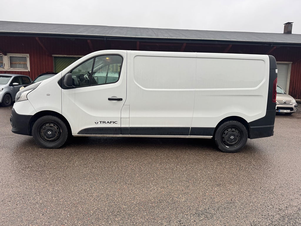 Renault trafic Skåpbil 2.7t 1.6 dCi Euro 6