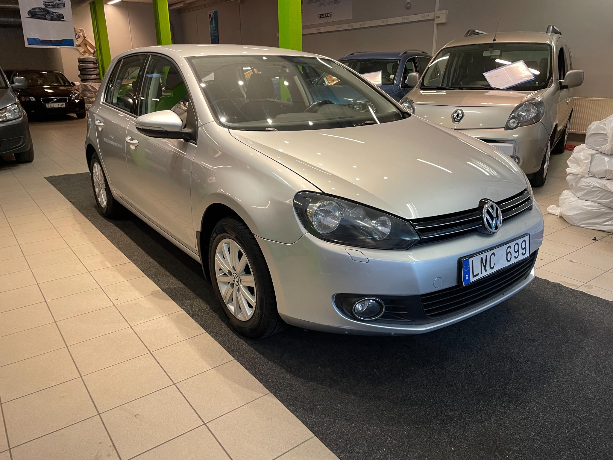 Volkswagen Golf 2010, photo 4/45