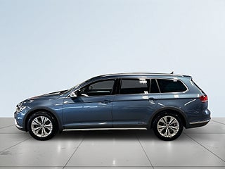 Volkswagen Passat Alltrack 2.0 TDI DPF SCR 4Motion Alltrack Drag/D&M-Värm/S&V-Däck – bild 4