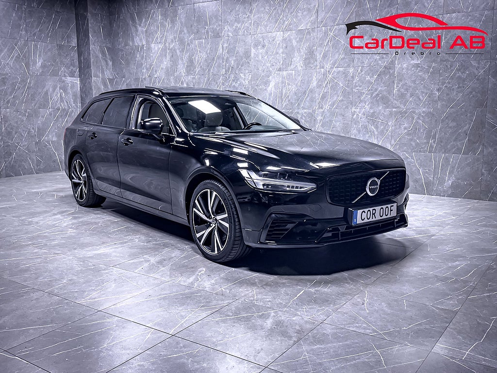 Volvo V90 Recharge T6 AWD 350hk Ultimate Dark Pano *SE SPEC* MOMS
