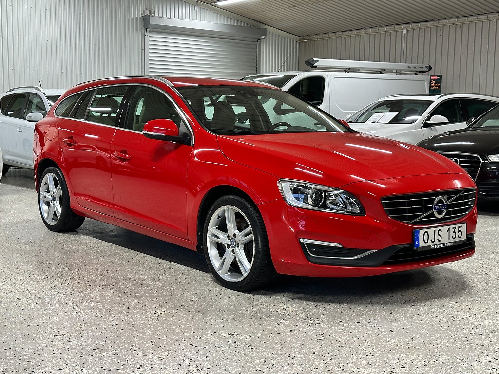 Volvo V60 D4 AWD Geartronic Summum Euro 6 Kamrem bytt Drag