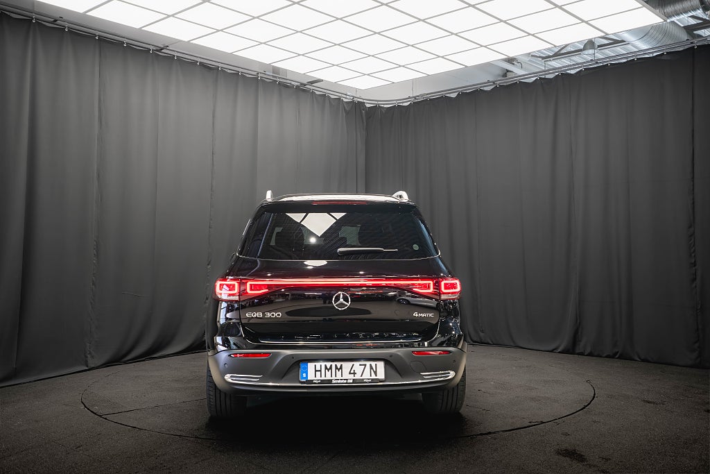 Mercedes-Benz EQB 300 4M LÄDER KAMERA DISTRONIC+ 1-ÄGARE MOMS