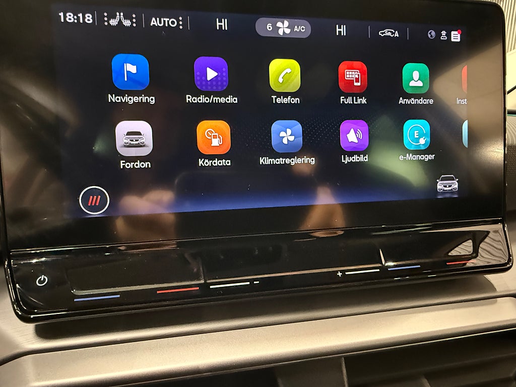 Seat Leon ST León Sportstourer e-Hybrid FR, S&V hjul, Fullservad, Garanti - miniatyr 21