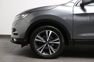 SUV Nissan Qashqai 7 av 28