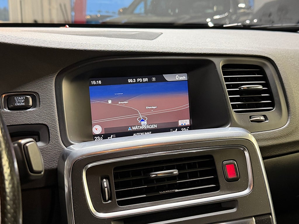 Volvo S60 D4 190hk R-Design |Drag|VOC|HK ljud|Kamera|Navi|