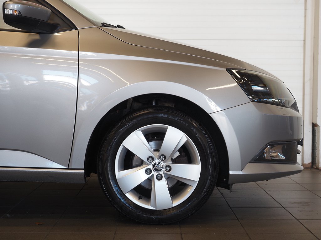 Skoda Fabia Kombi 1.0 TSI 95hk Style Dragkrok Motorvärmare 2018