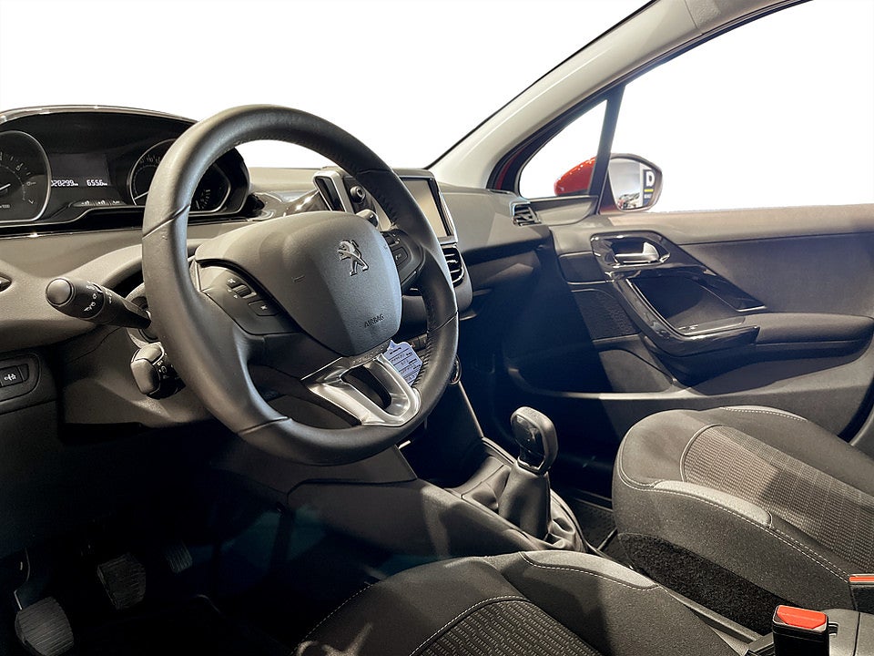 Bild på Peugeot 208 Active Style 1.2 PT 82hk FARTHÅLLARE