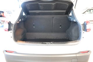 SUV Nissan Qashqai 19 av 19