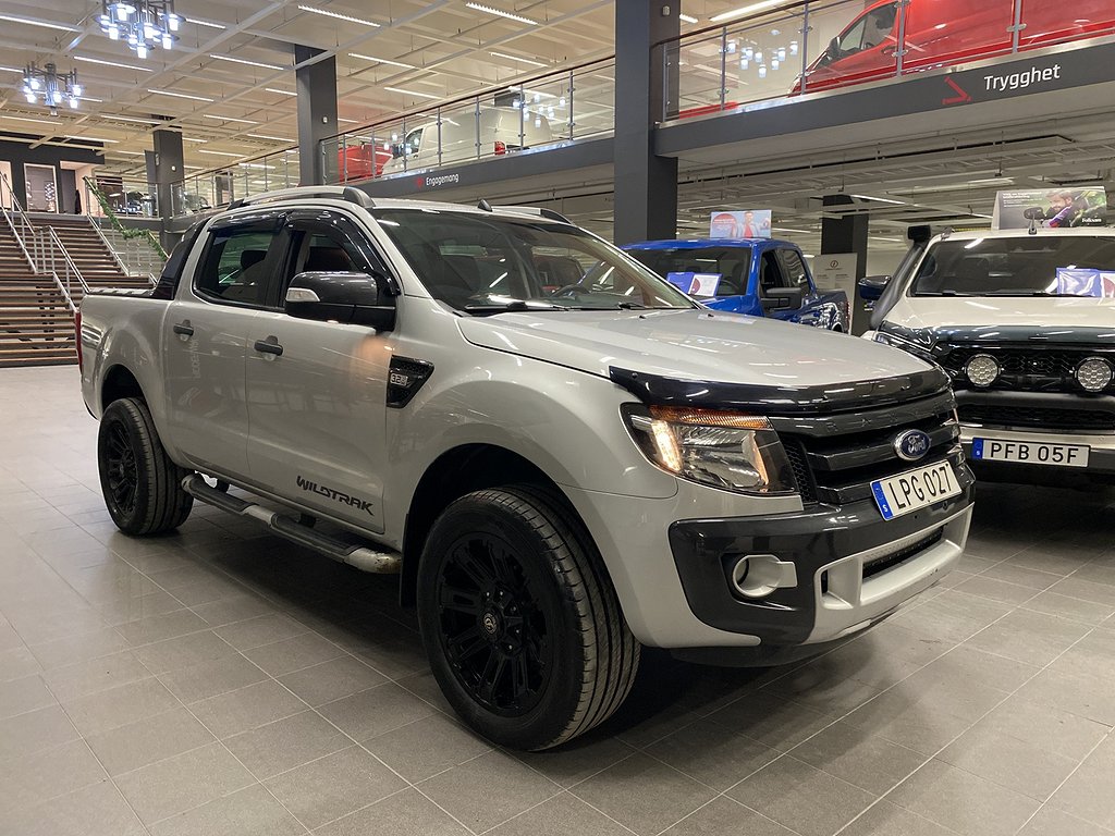 Ford ranger Wildtrak 3.2 200hk 4x4 Värm Drag B-Kamera Skinn