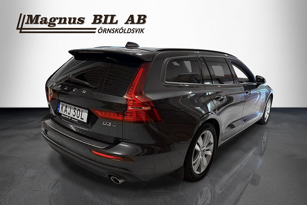 Volvo V60 D3 AWD Automat Momentum Navi Drag Kamera Värmare miniatyr 4