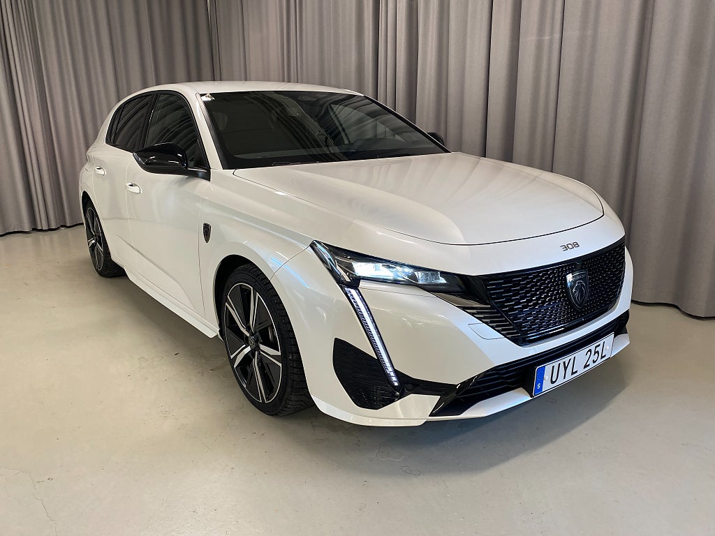 Peugeot 308 GT Plug-In Hybrid 225hk. Navi, Adaptiv farth.