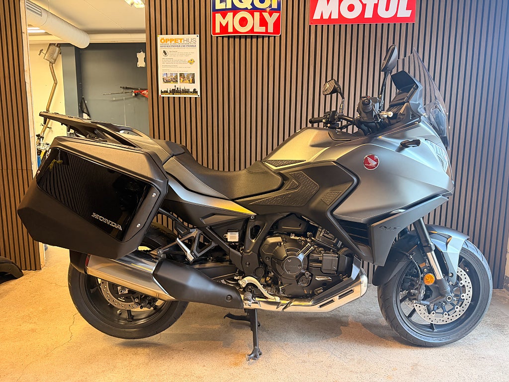 Honda NT1100 NT1100