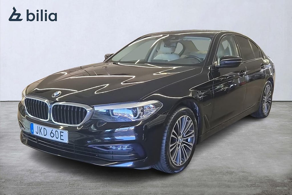 BMW 530e xDrive iPerformance Sport LÄDER I B-kamera I P-S...